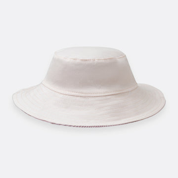 Reversible flat-knit hat