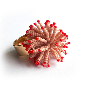 Ruffles Ring Rose